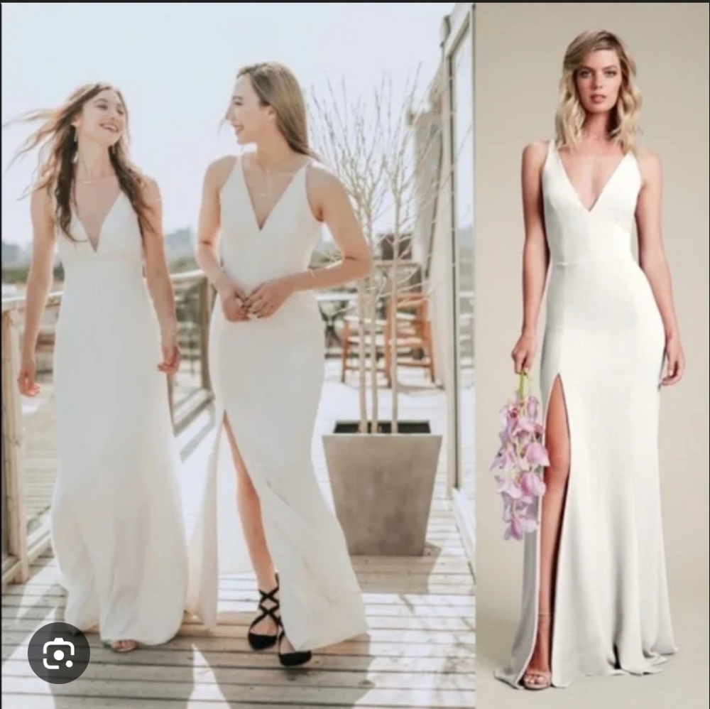 Dress the Population White V-Neck Side-Slit Wedding Dress